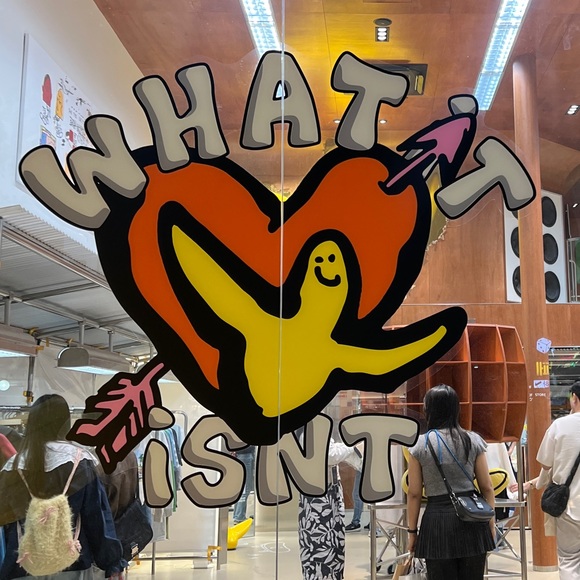 Meet your Posher, Yu - Picture 1 of 1